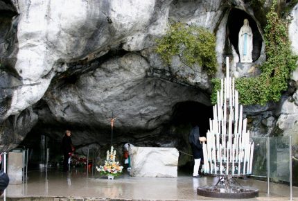 Lourdes