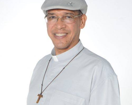 Padre Carlos Victal